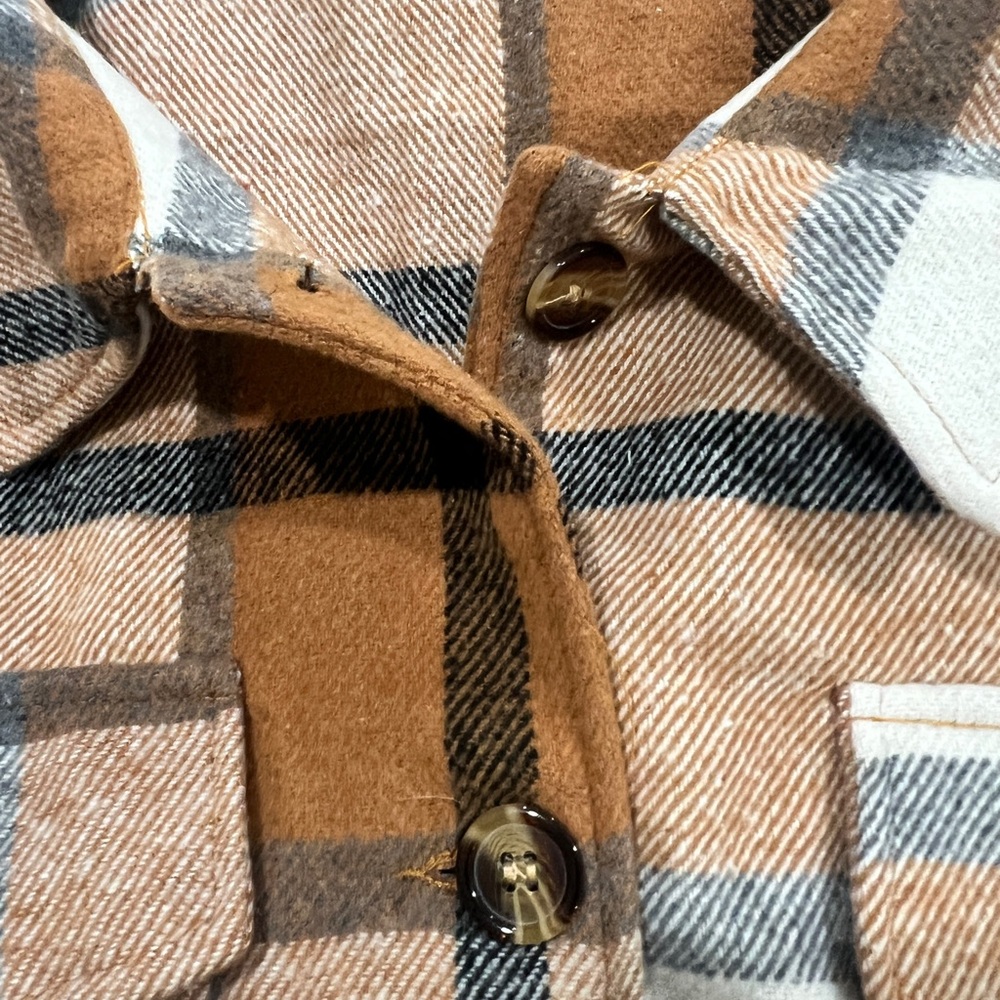 Plaid Button-Up Cropped Jacket - Picture 9 of 9